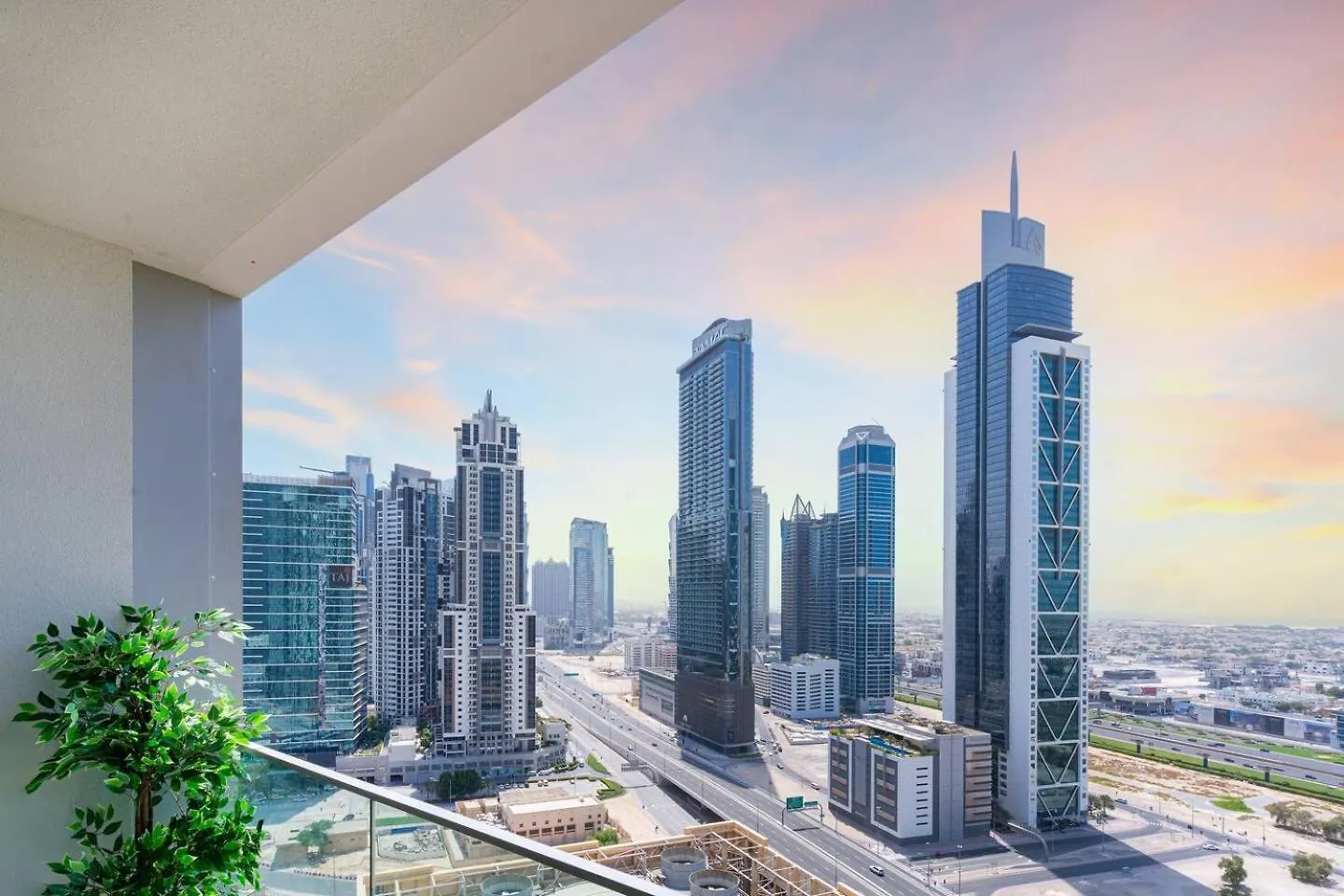 Sky-High Downtown 1Br Steps From Burj Khalifa Apartment Dubai United Arab Emirates