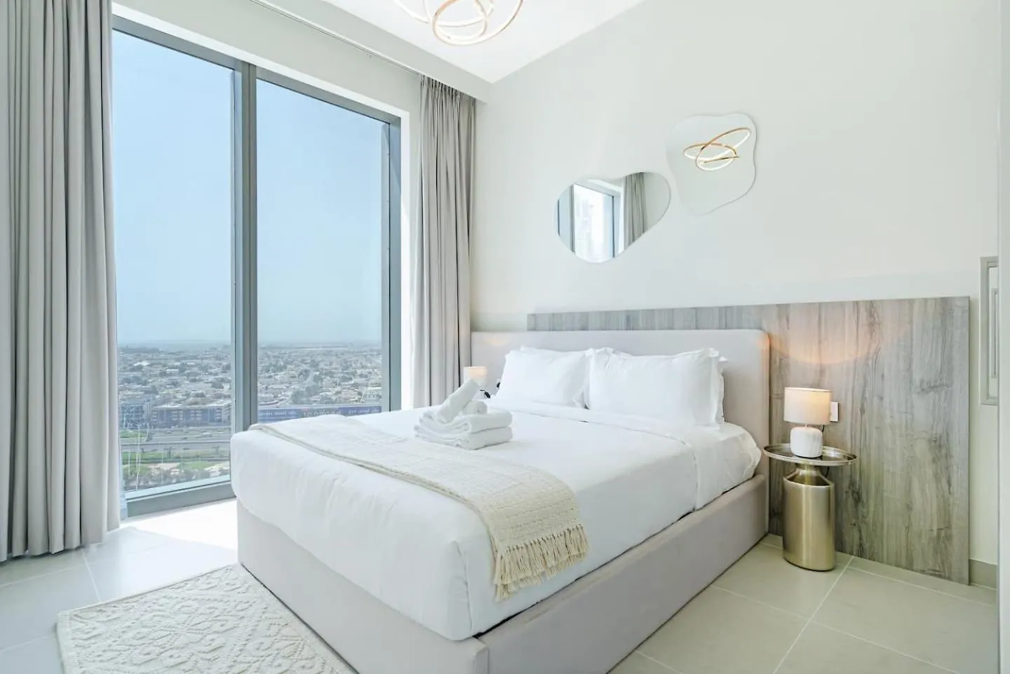Sky-High Downtown 1Br Steps From Burj Khalifa Apartment Dubai 0*,