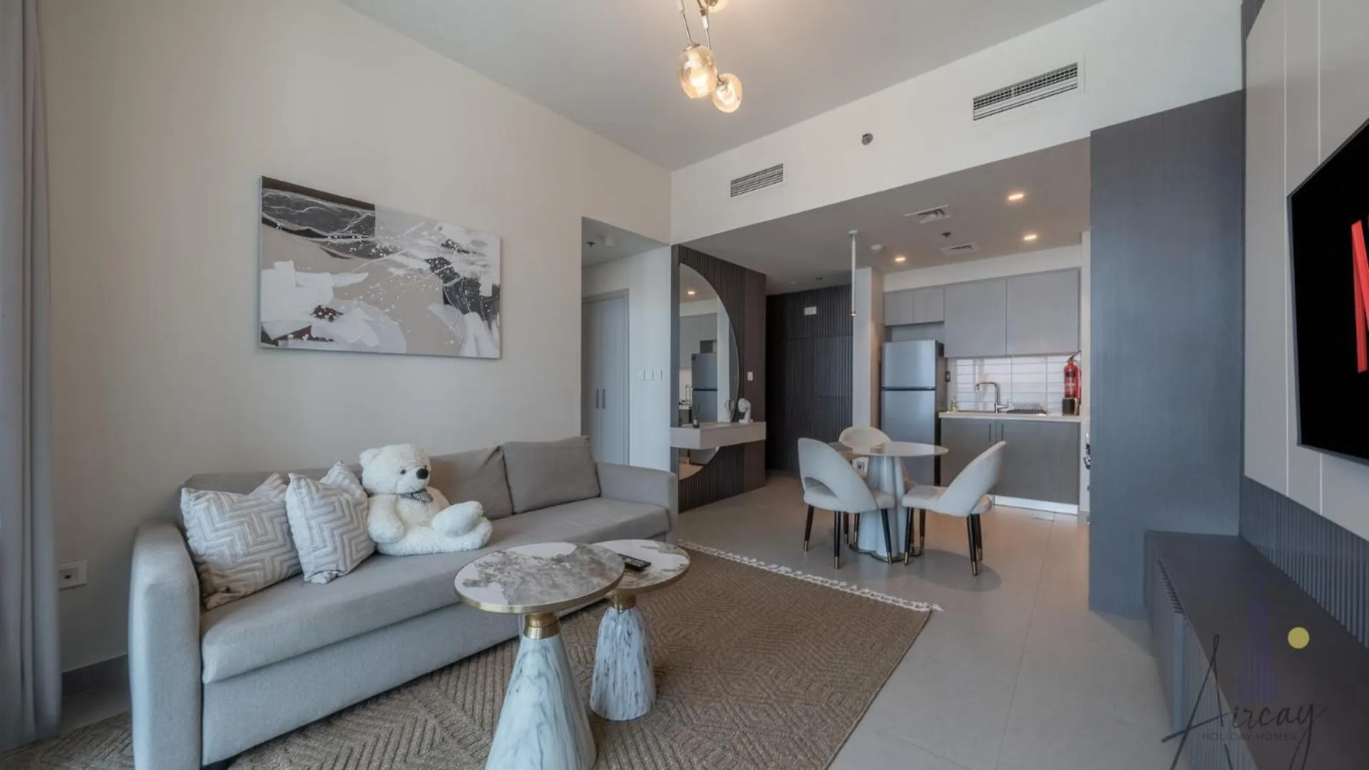 Sky-High Downtown 1Br Steps From Burj Khalifa Apartment Dubai